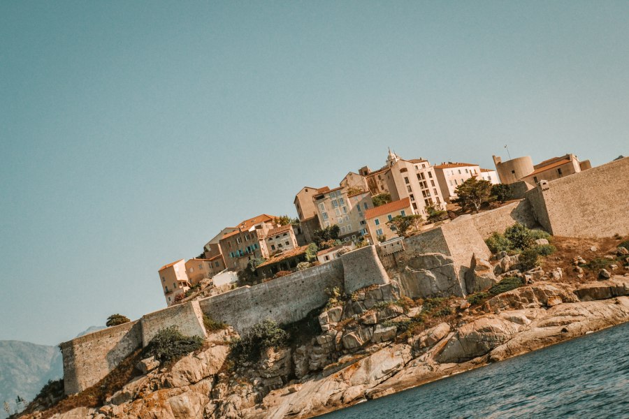 Wat te doen in Calvi, Corsica? De 6 leukste tips