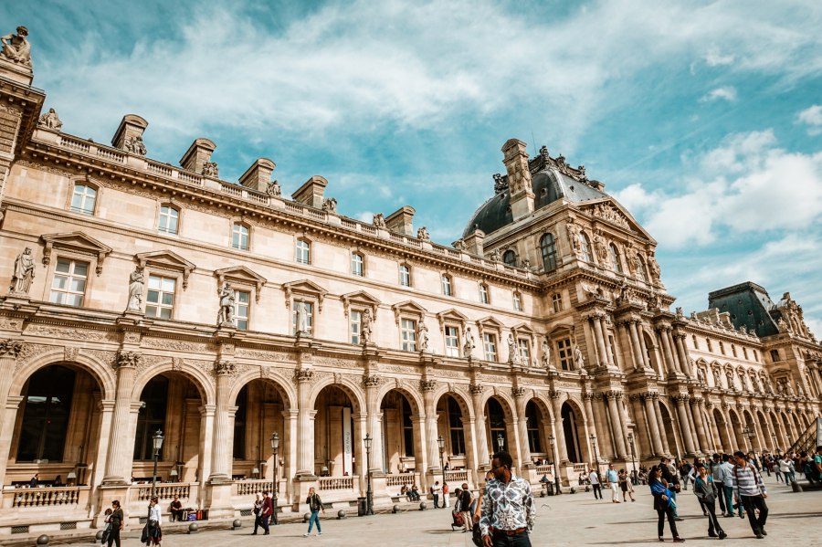Louvre in Parijs - Reiskick