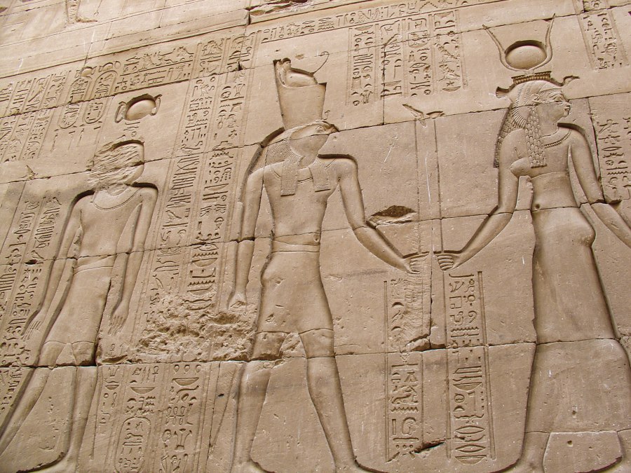 Edfu en de goed bewaarde Tempel van Horus - Reiskick