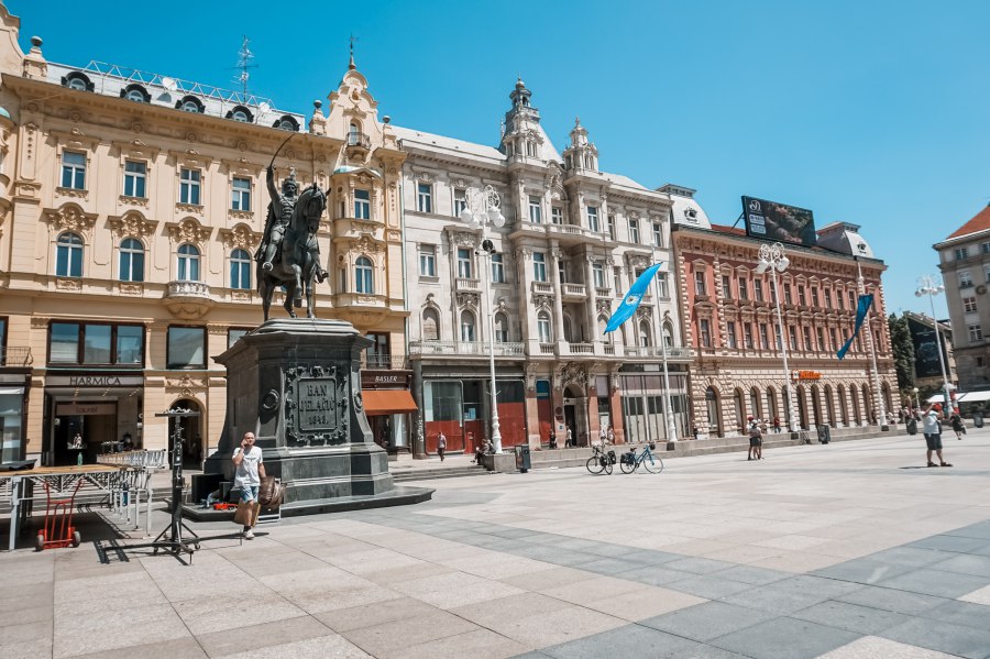 Zagreb Trg Bana Jelačića Kroatië - Reiskick